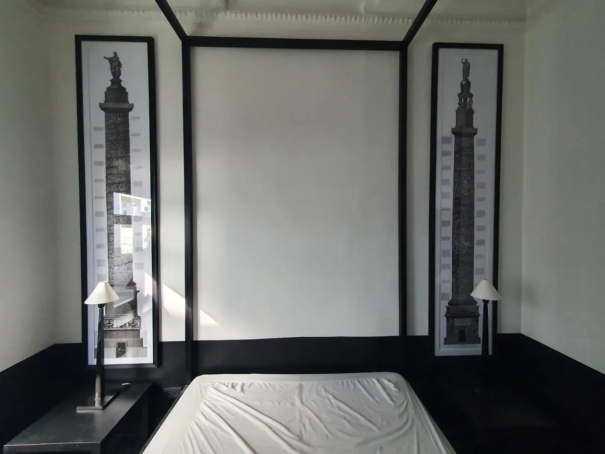 B96 Suites Bruxelas